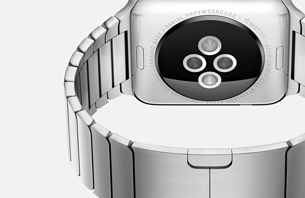 Apple-Watch-Edition-Silver-Steel-Bracelet-Detail