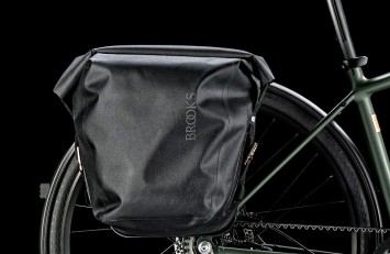 canyon commuter brooks 150